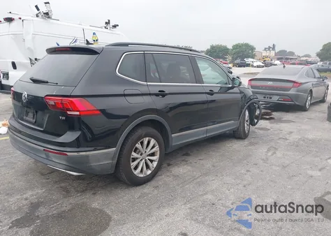 2018 Volkswagen Tiguan 2.0T Se/2.0T Sel из США, поврежденный, VIN 3VV3B7AX0JM134048